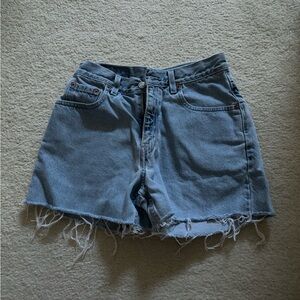 Vintage Levi’s shorts